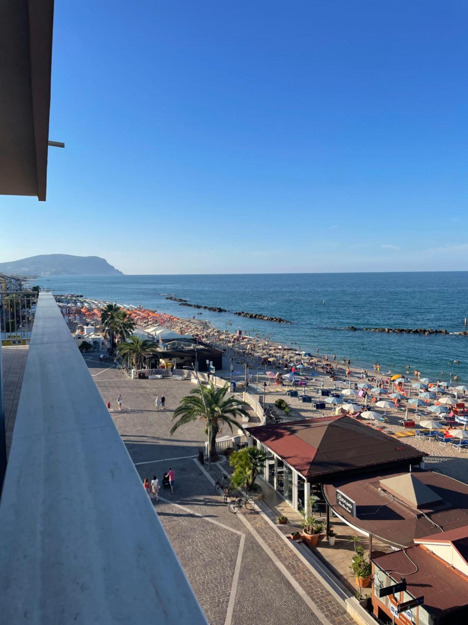 Apartament Il Balcone Sul Mare Porto Recanati Zewnętrze zdjęcie